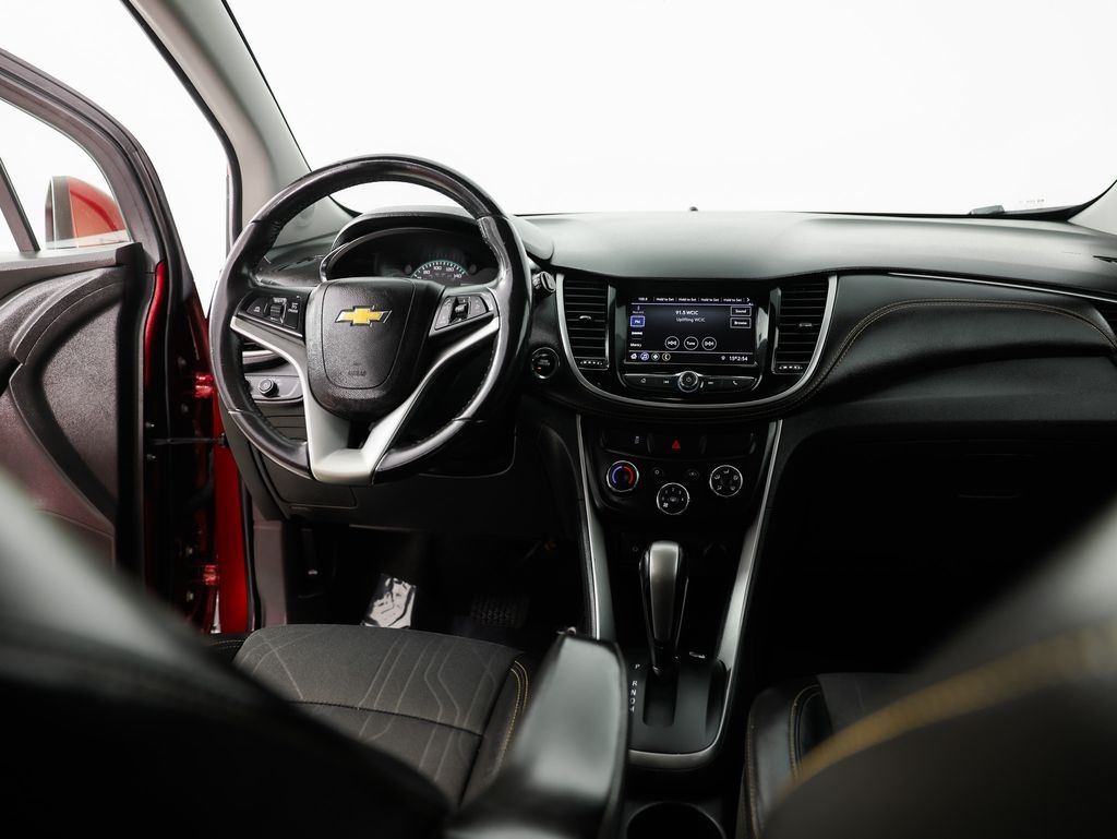 Chevrolet Trax FWD 4dr LT 2021