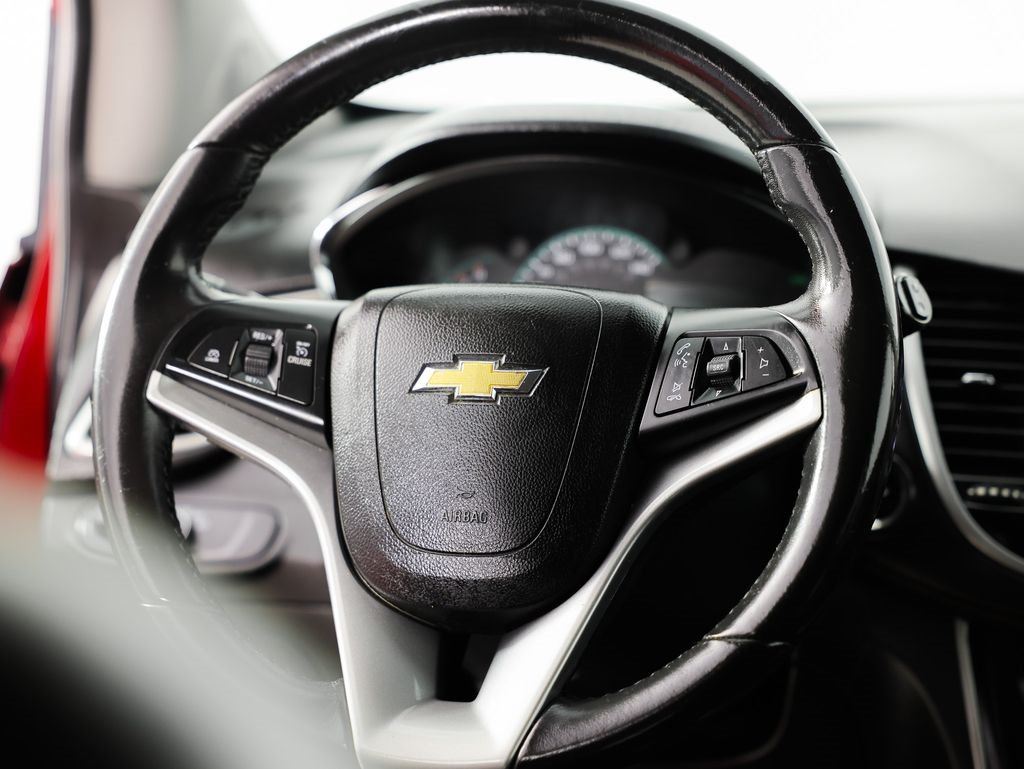 Chevrolet Trax FWD 4dr LT 2021