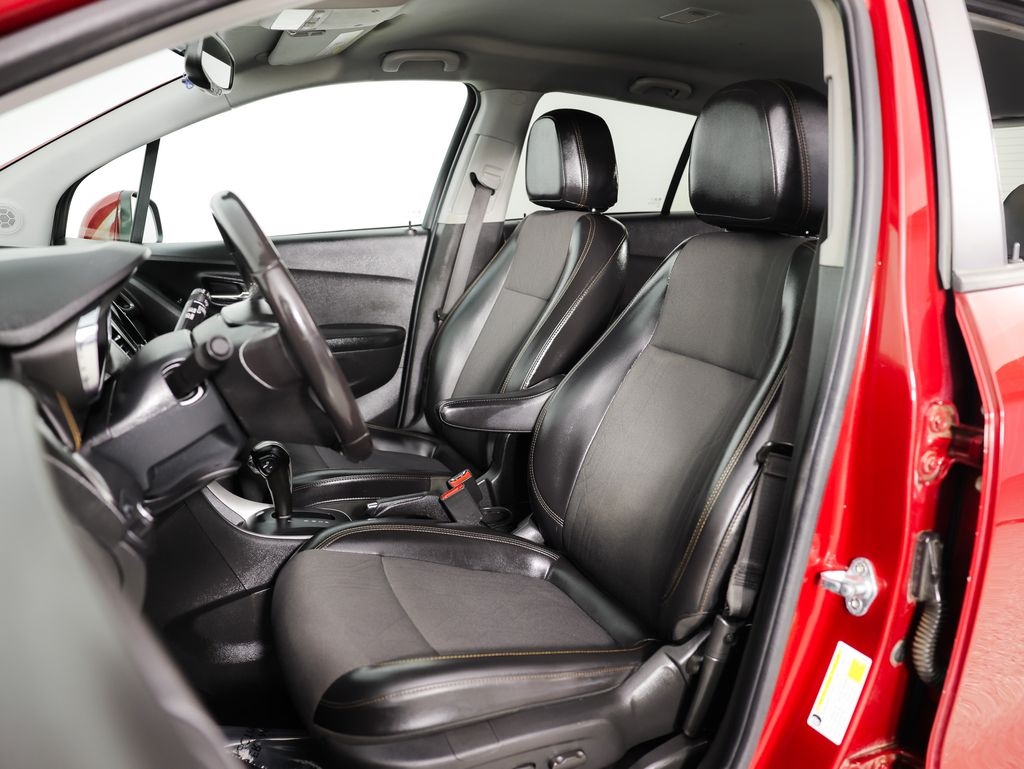 Chevrolet Trax FWD 4dr LT 2021