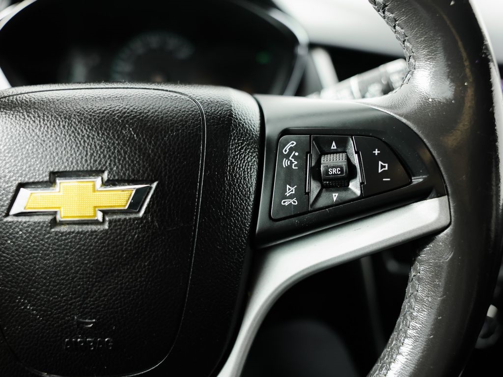 Chevrolet Trax FWD 4dr LT 2021