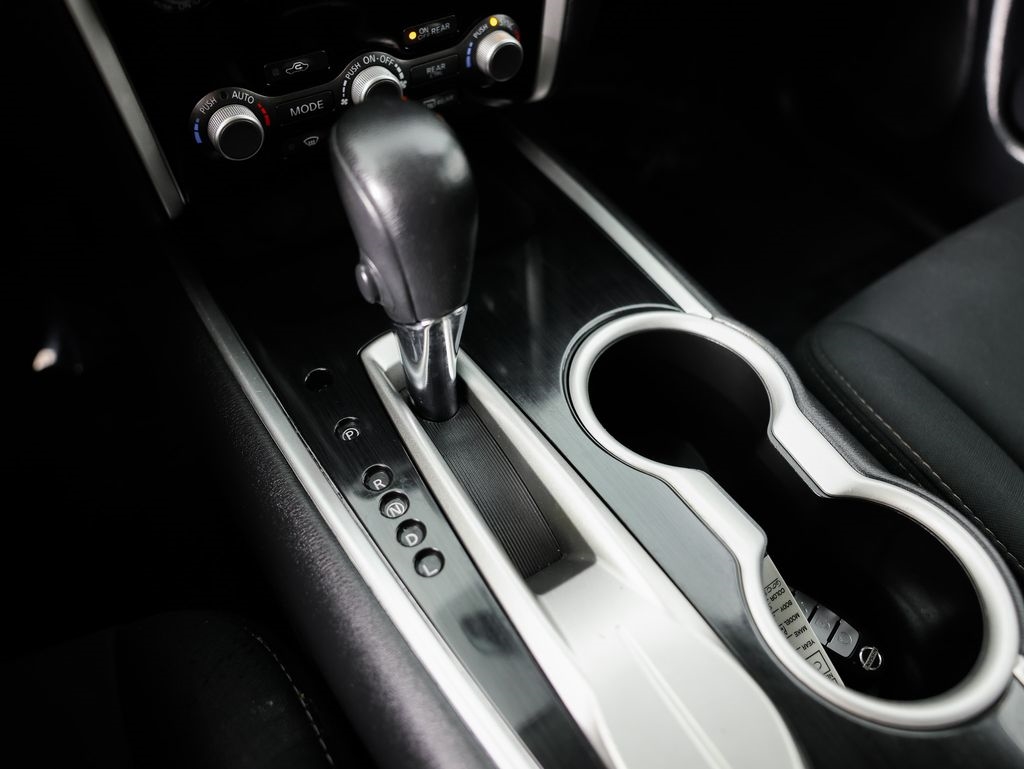 Nissan Pathfinder FWD SV 2019