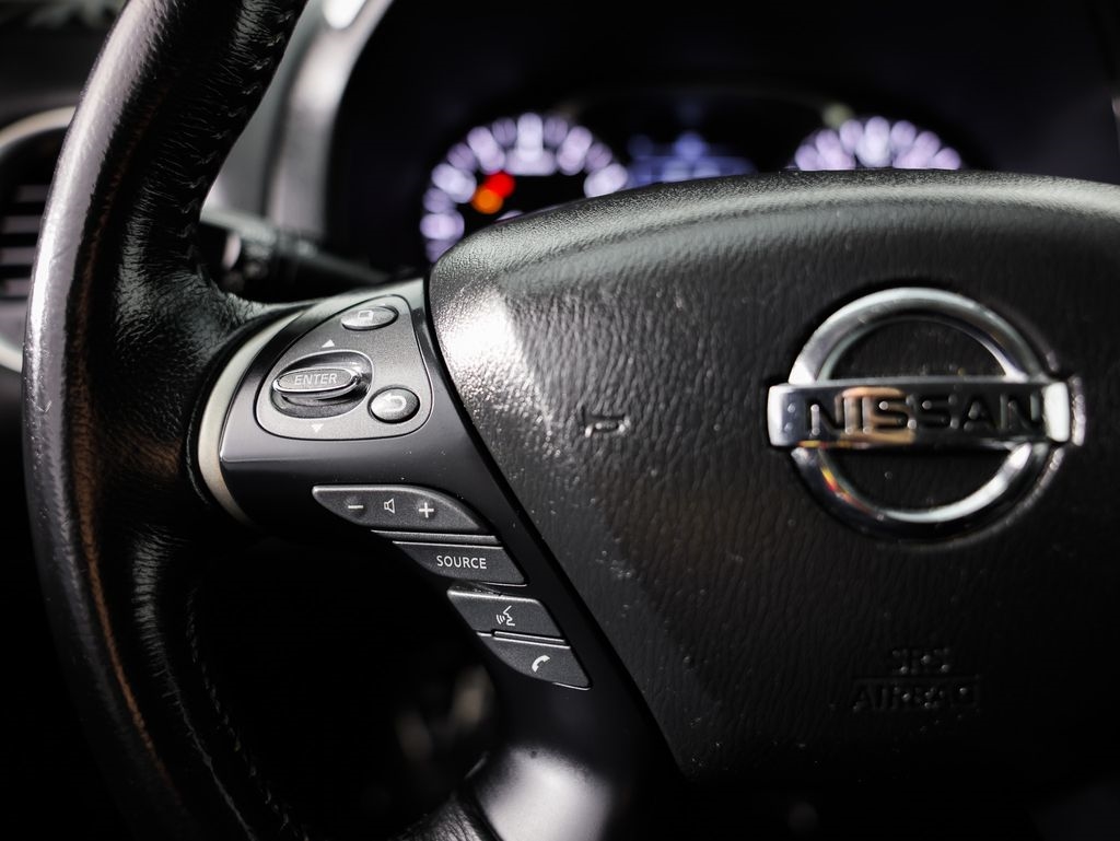 Nissan Pathfinder FWD SV 2019