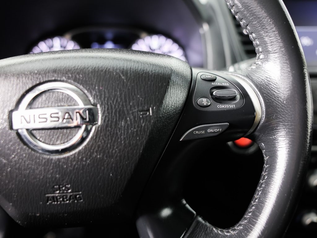 Nissan Pathfinder FWD SV 2019