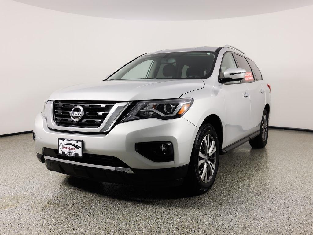 Nissan Pathfinder FWD SV 2019
