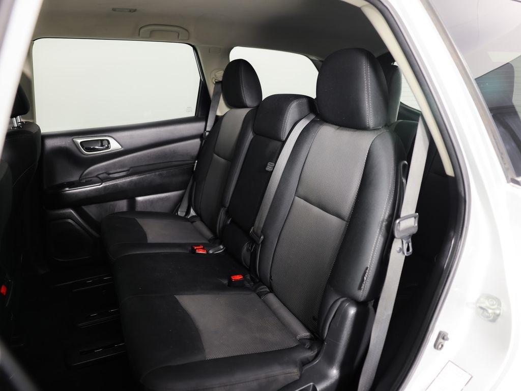 Nissan Pathfinder FWD SV 2019