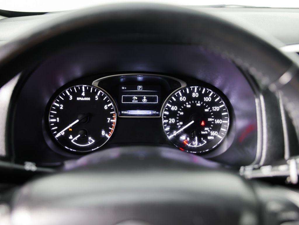 Nissan Pathfinder FWD SV 2019