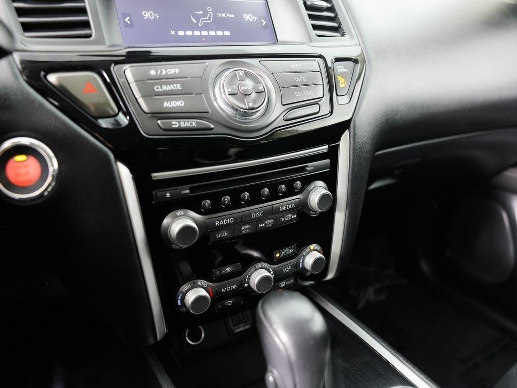 Nissan Pathfinder FWD SV 2019