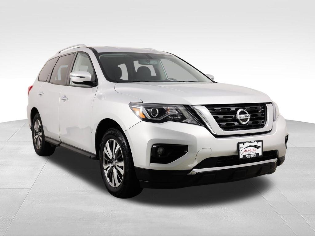 Nissan Pathfinder FWD SV 2019