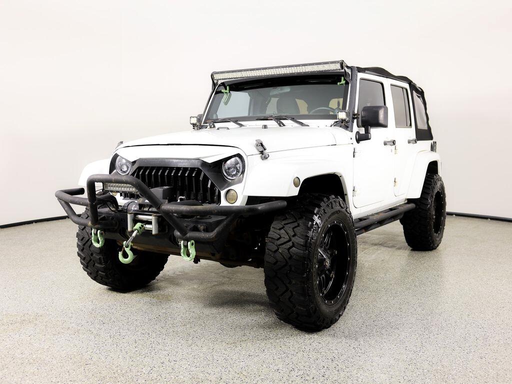 Jeep Wrangler Unlimited 4WD 4dr Sahara 2012