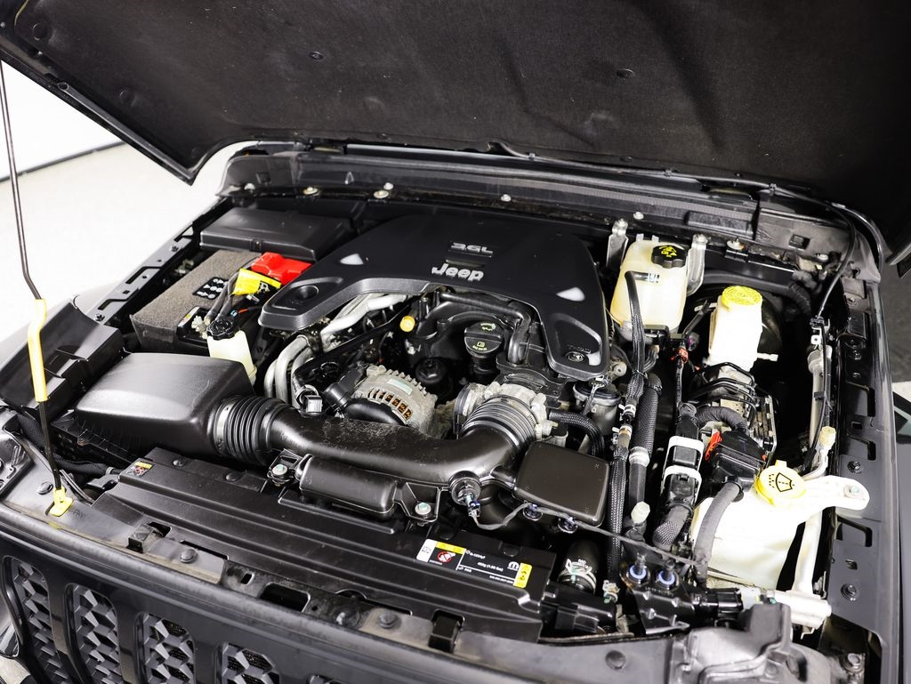 Jeep Gladiator Willys 4x4 2021