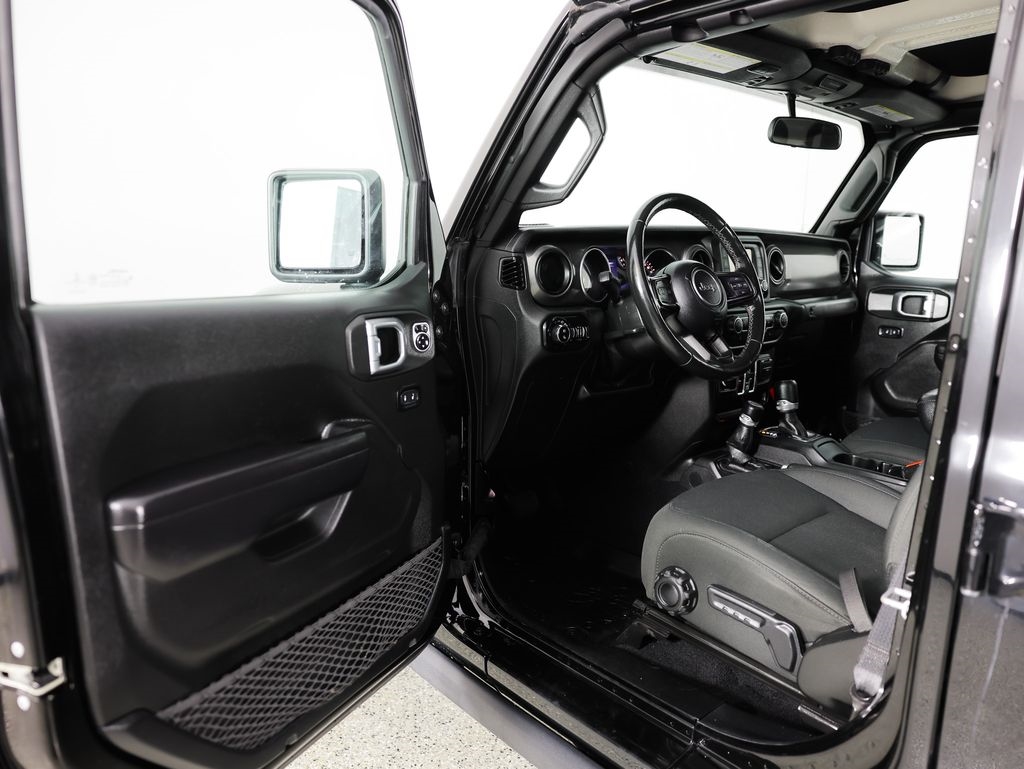 Jeep Gladiator Willys 4x4 2021