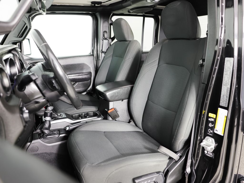 Jeep Gladiator Willys 4x4 2021