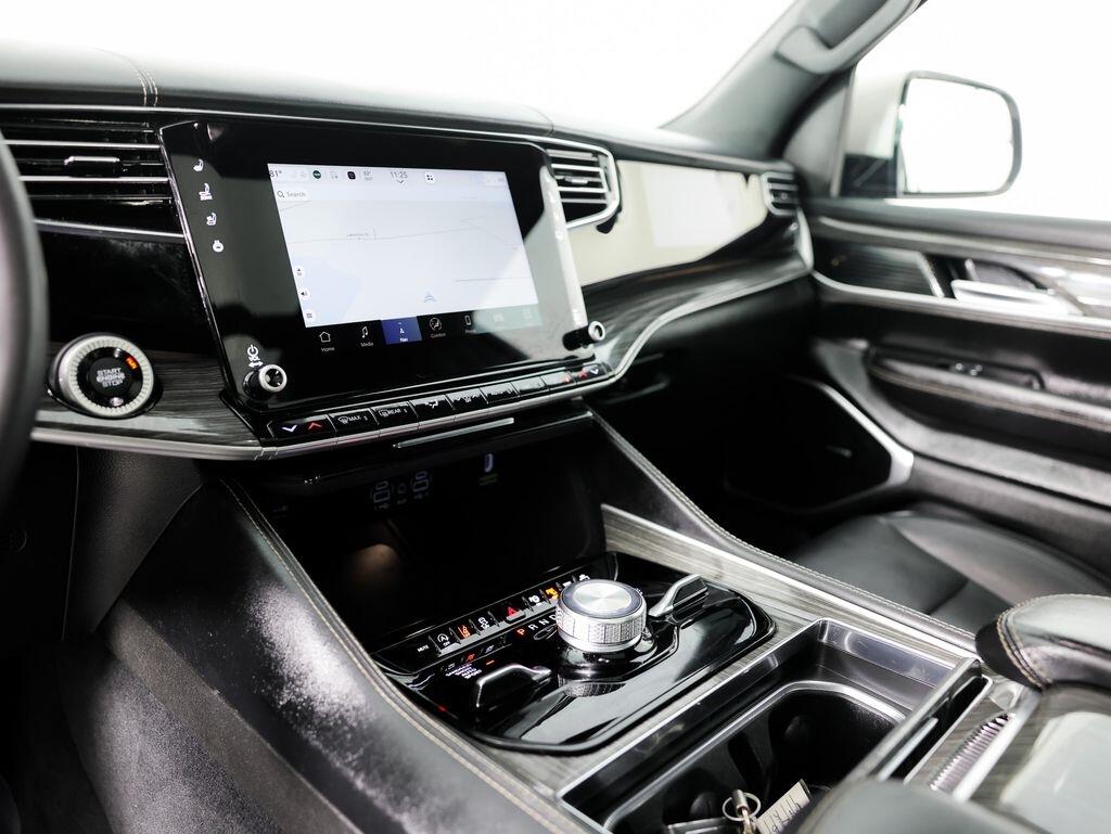 Jeep Wagoneer Series II 4x4 2022