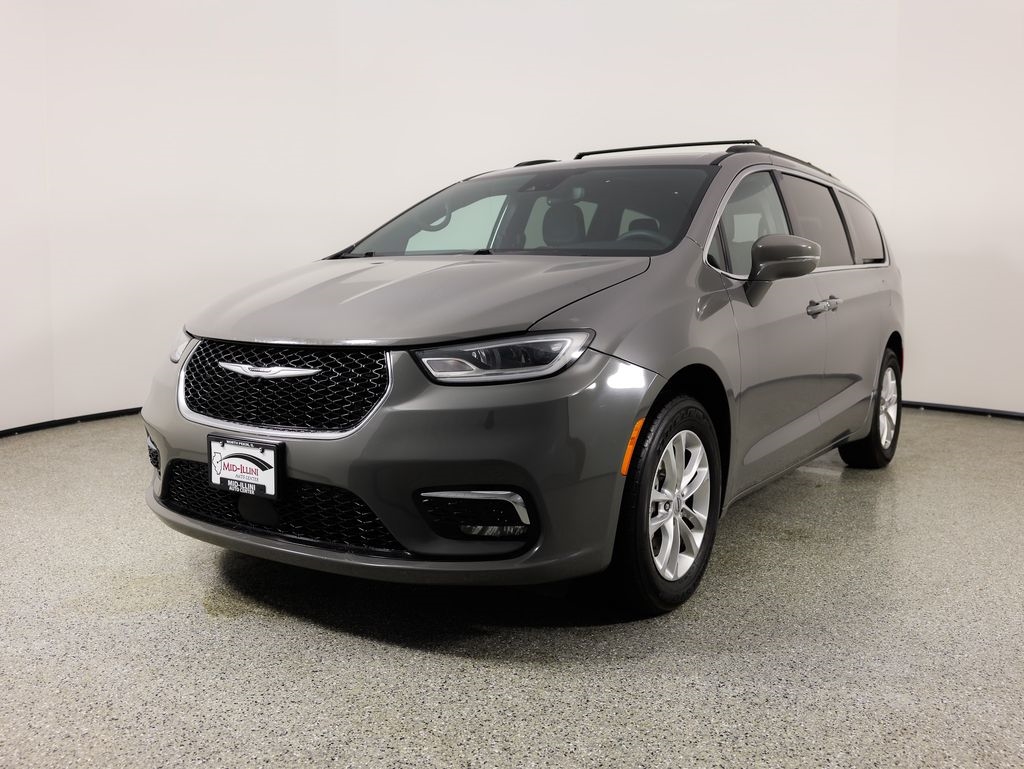 Chrysler Pacifica Touring AWD 2022