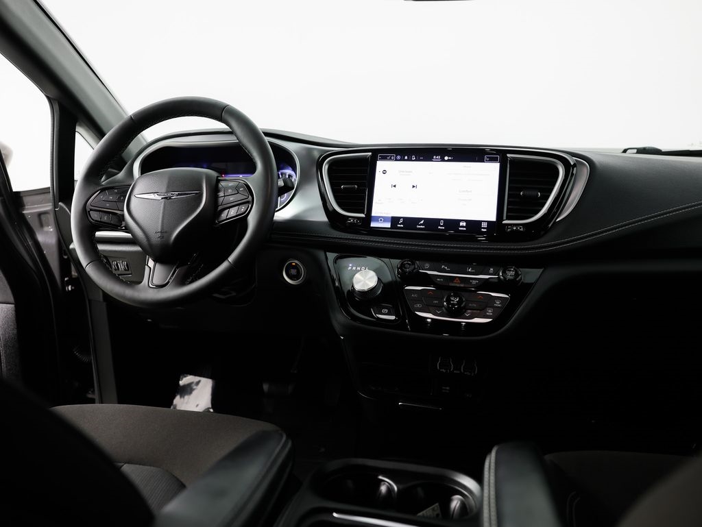 Chrysler Pacifica Touring AWD 2022