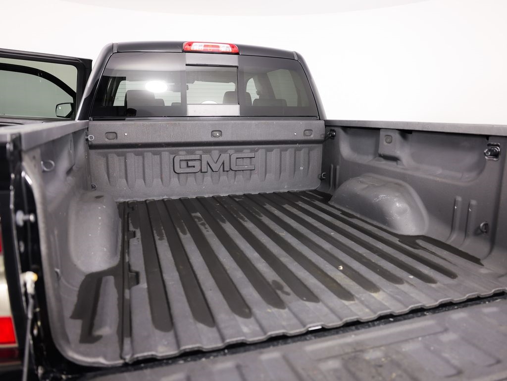 GMC Sierra 1500 4WD Crew Cab 143.5" SLT 2016