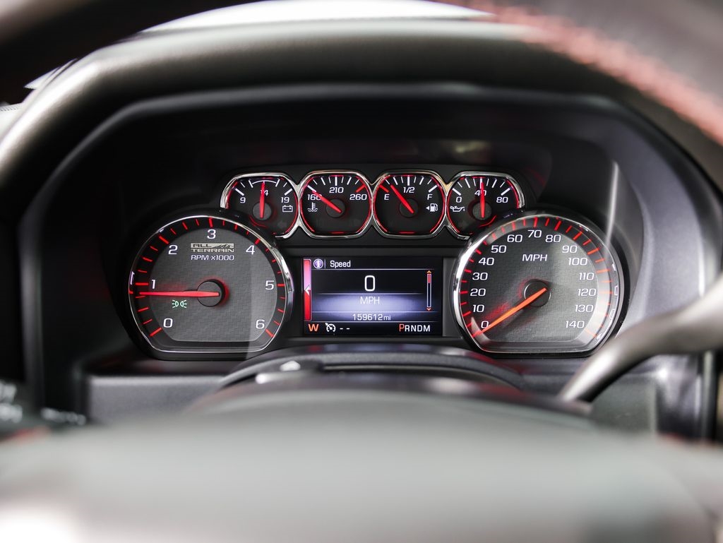 GMC Sierra 1500 4WD Crew Cab 143.5" SLT 2016