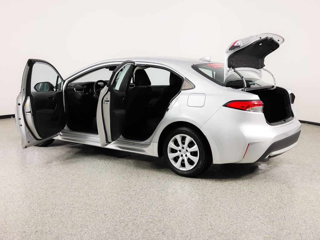 Toyota Corolla LE CVT (Natl) 2022