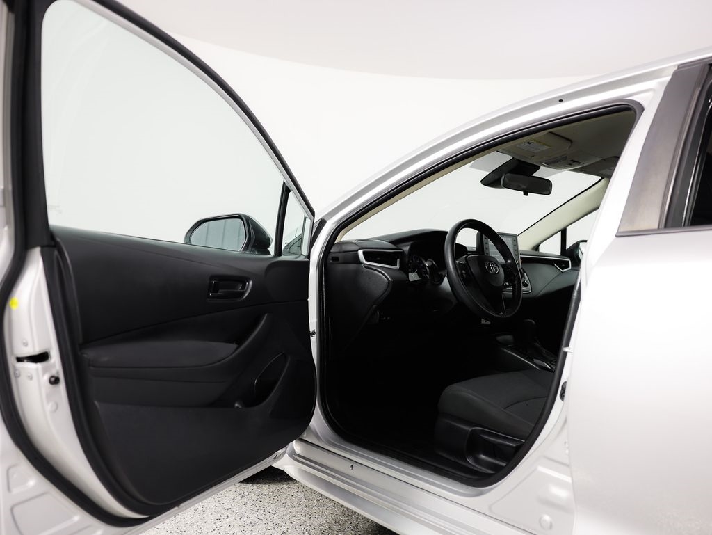 Toyota Corolla LE CVT (Natl) 2022