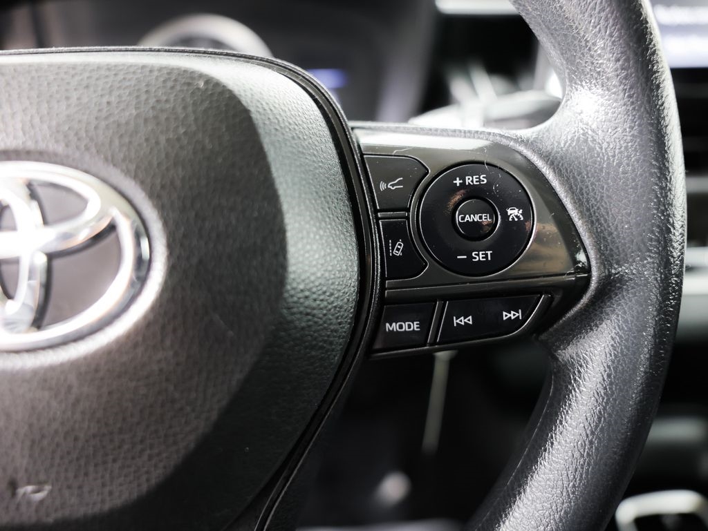 Toyota Corolla LE CVT (Natl) 2022