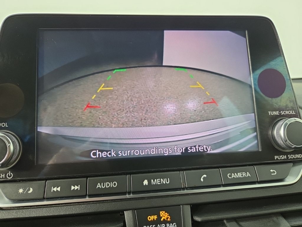 Nissan Altima 2.5 SV Sedan 2022