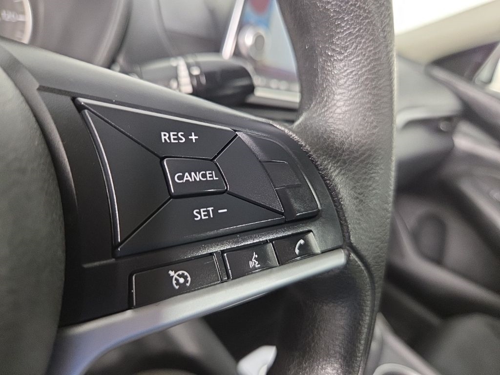 Nissan Altima 2.5 SV Sedan 2022