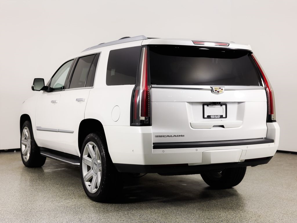 Cadillac Escalade 4WD 4dr Luxury 2019