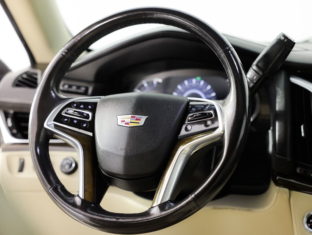 Cadillac Escalade 4WD 4dr Luxury 2019