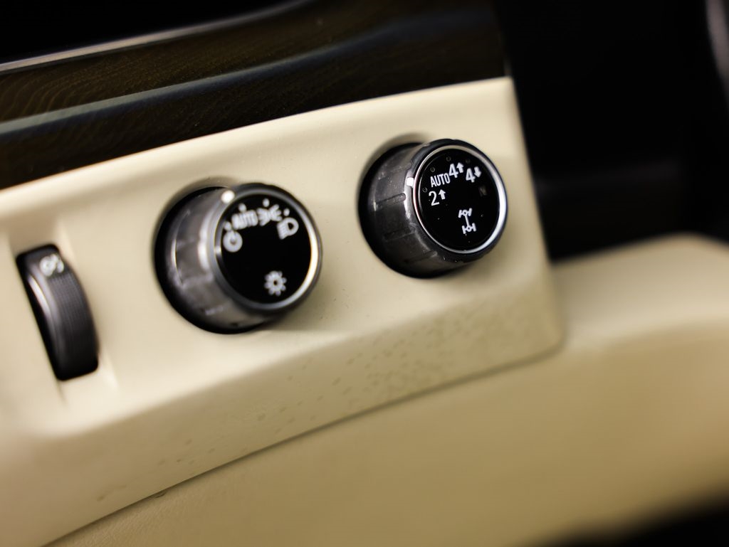 Cadillac Escalade 4WD 4dr Luxury 2019