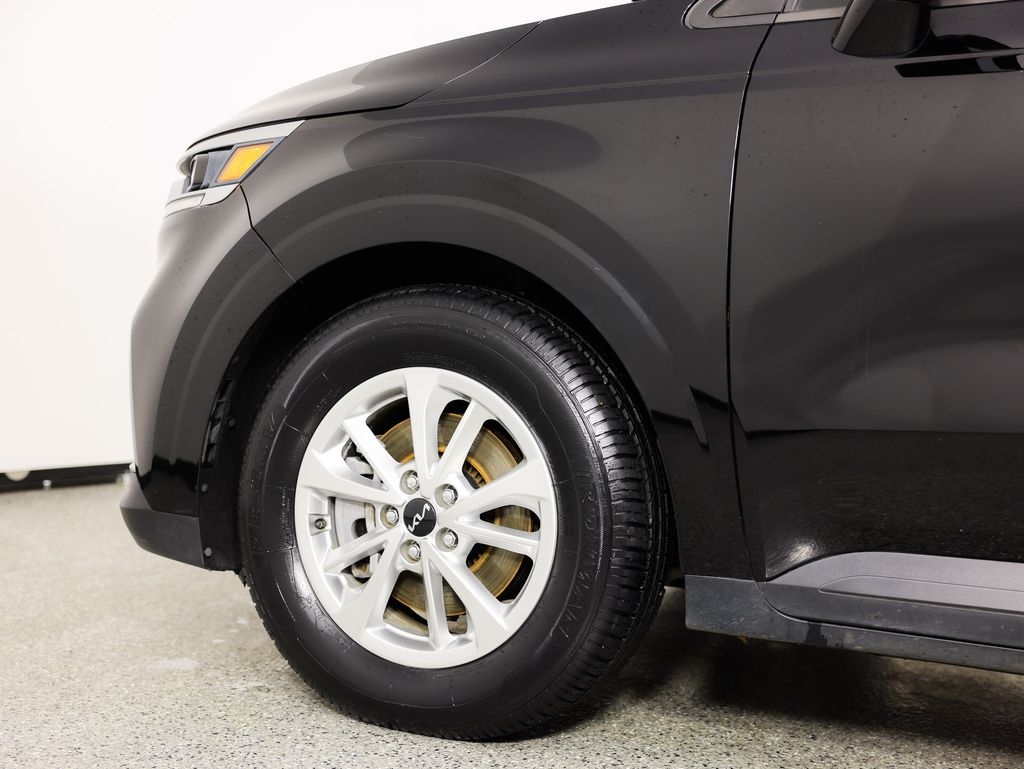 Kia Carnival LXS FWD 2022