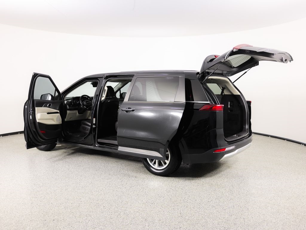 Kia Carnival LXS FWD 2022