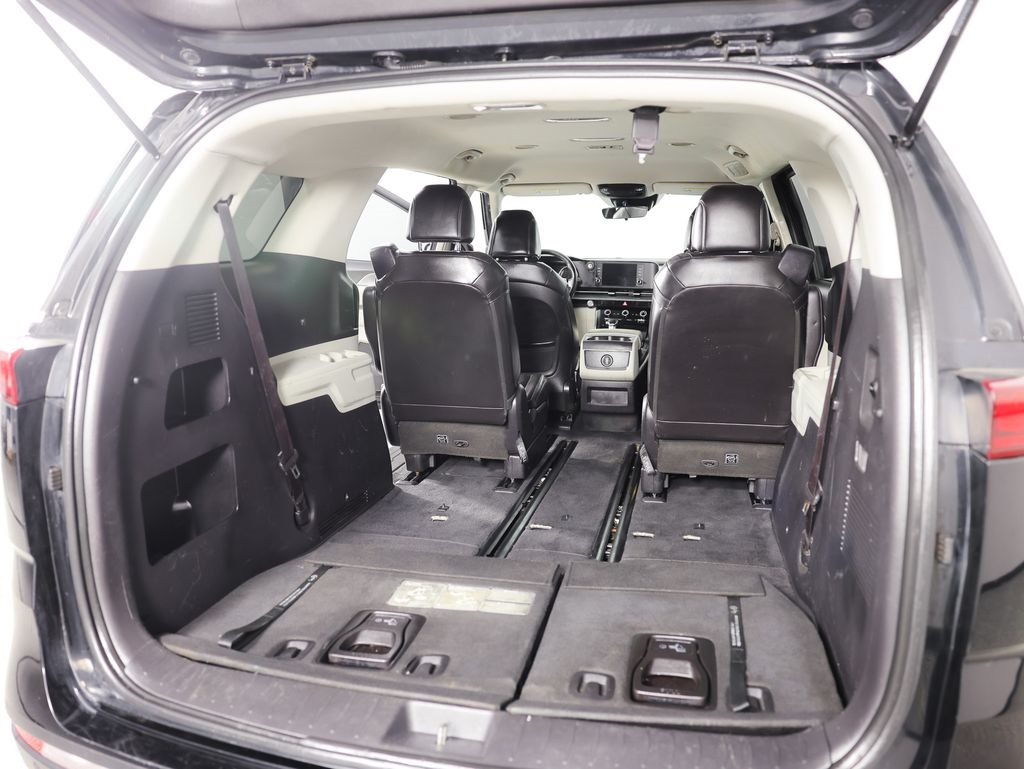 Kia Carnival LXS FWD 2022