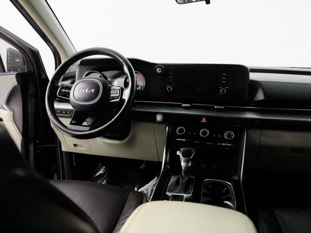 Kia Carnival LXS FWD 2022