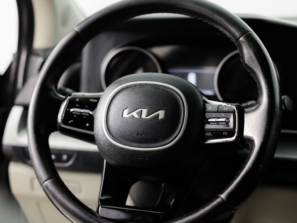 Kia Carnival LXS FWD 2022