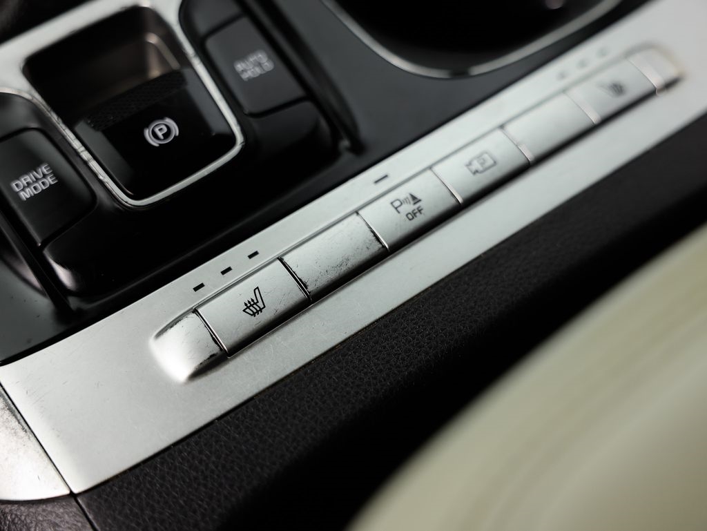 Kia Carnival LXS FWD 2022