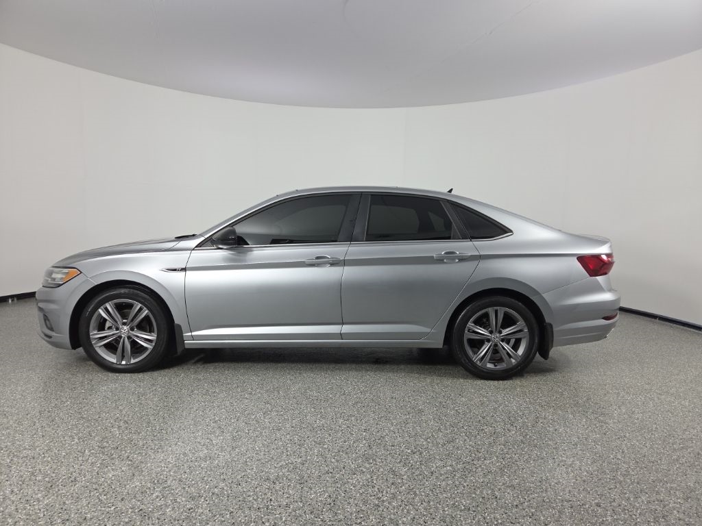 Volkswagen Jetta R-Line Auto 2021