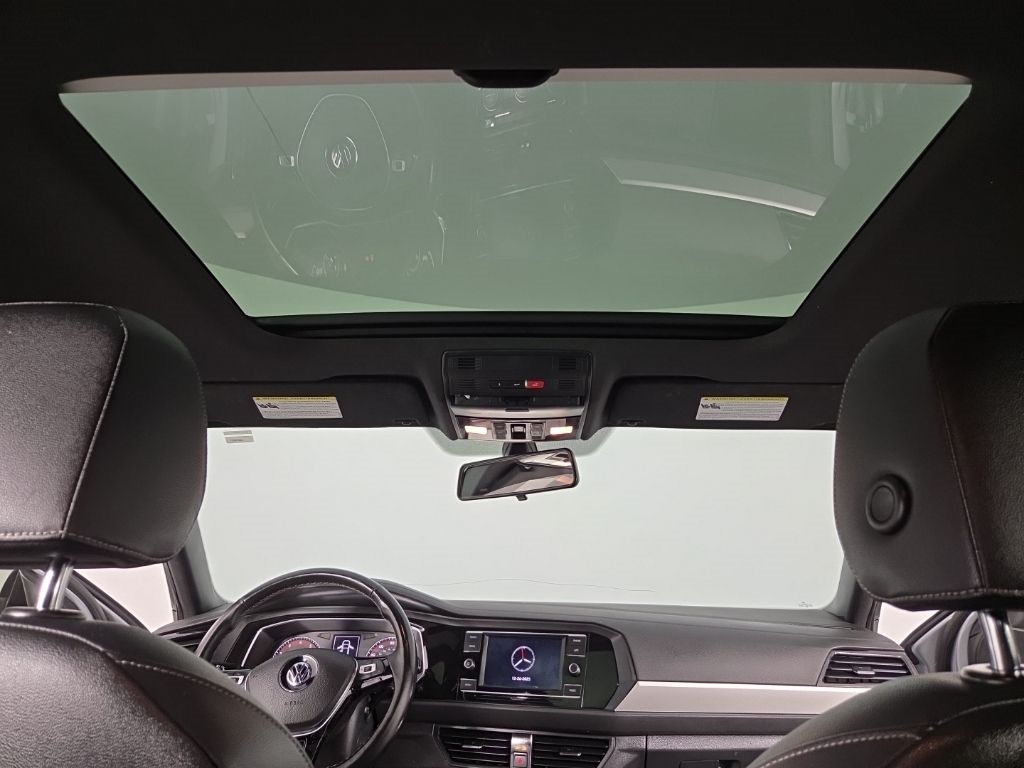 Volkswagen Jetta R-Line Auto 2021