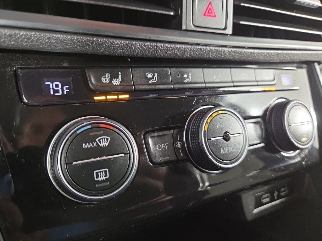 Volkswagen Jetta R-Line Auto 2021