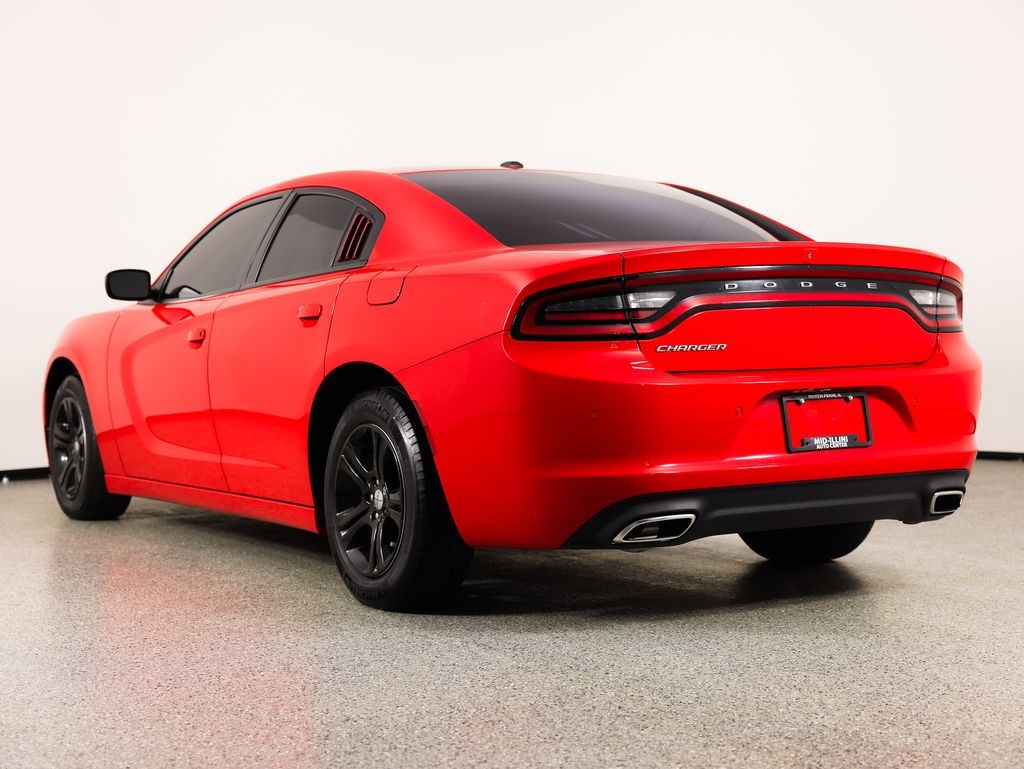 Dodge Charger SXT RWD 2019