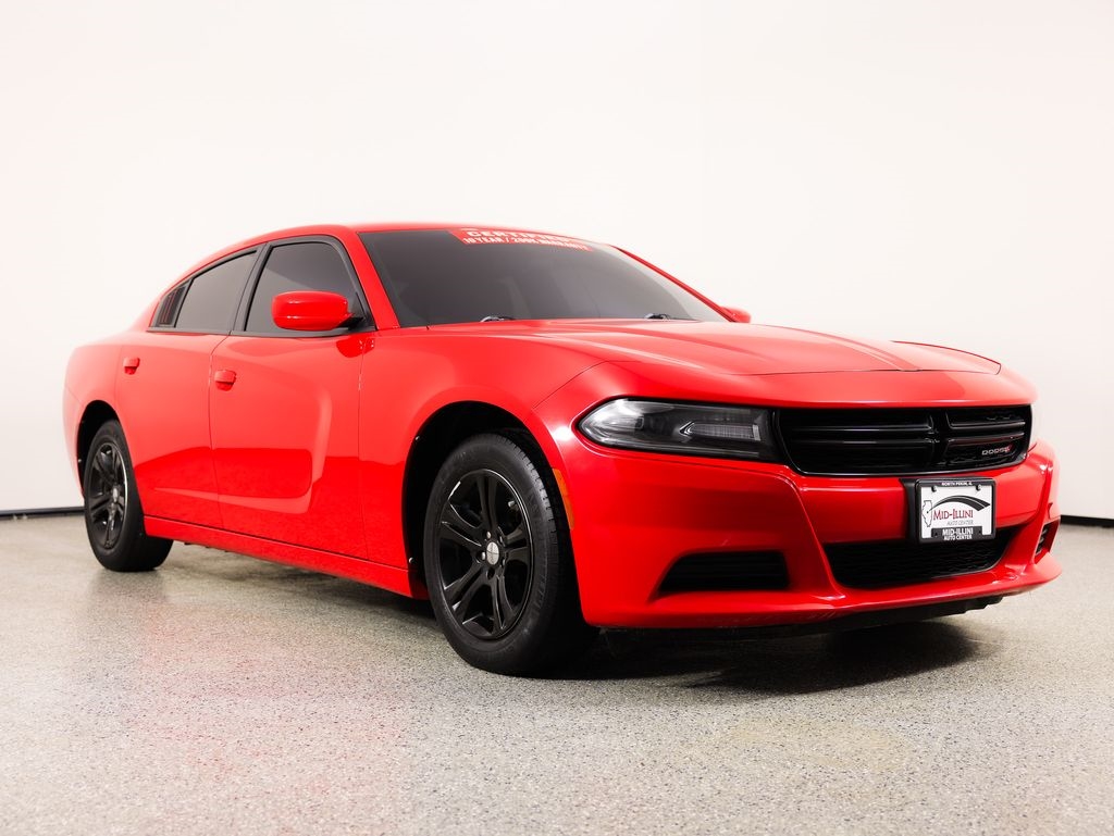 Dodge Charger SXT RWD 2019