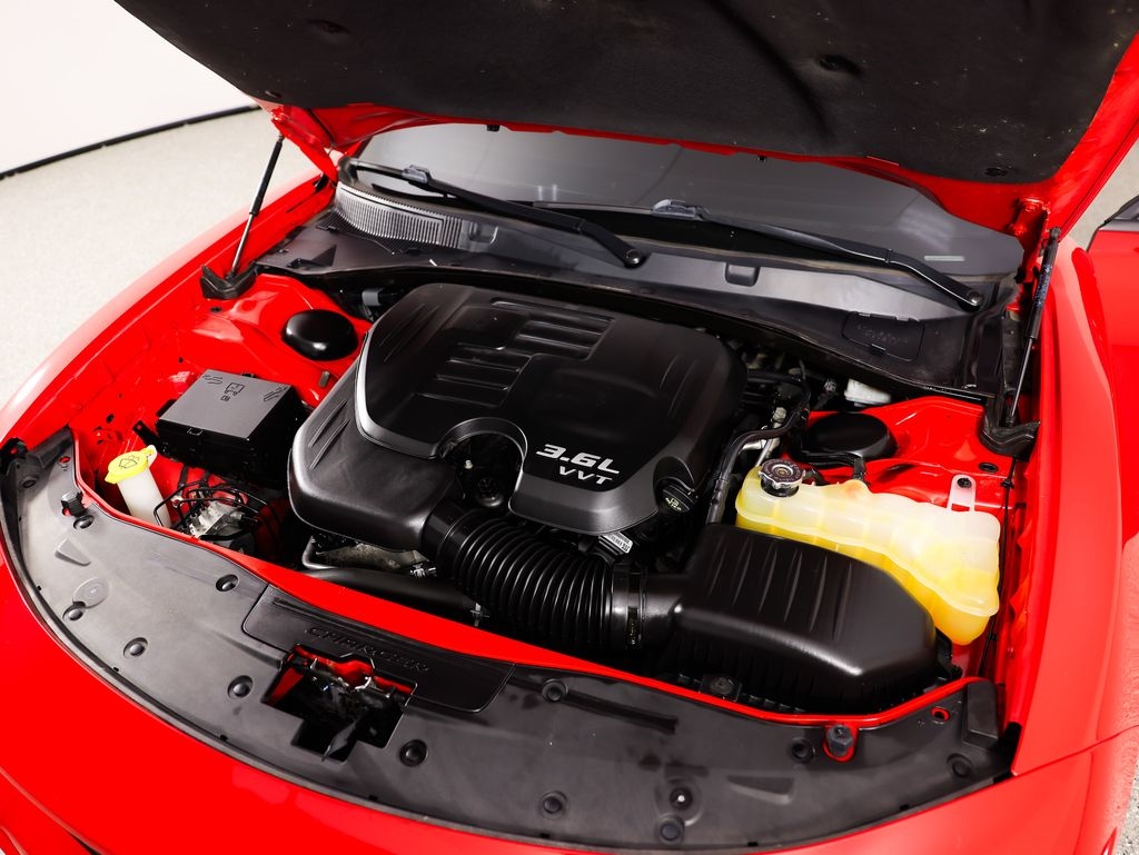 Dodge Charger SXT RWD 2019