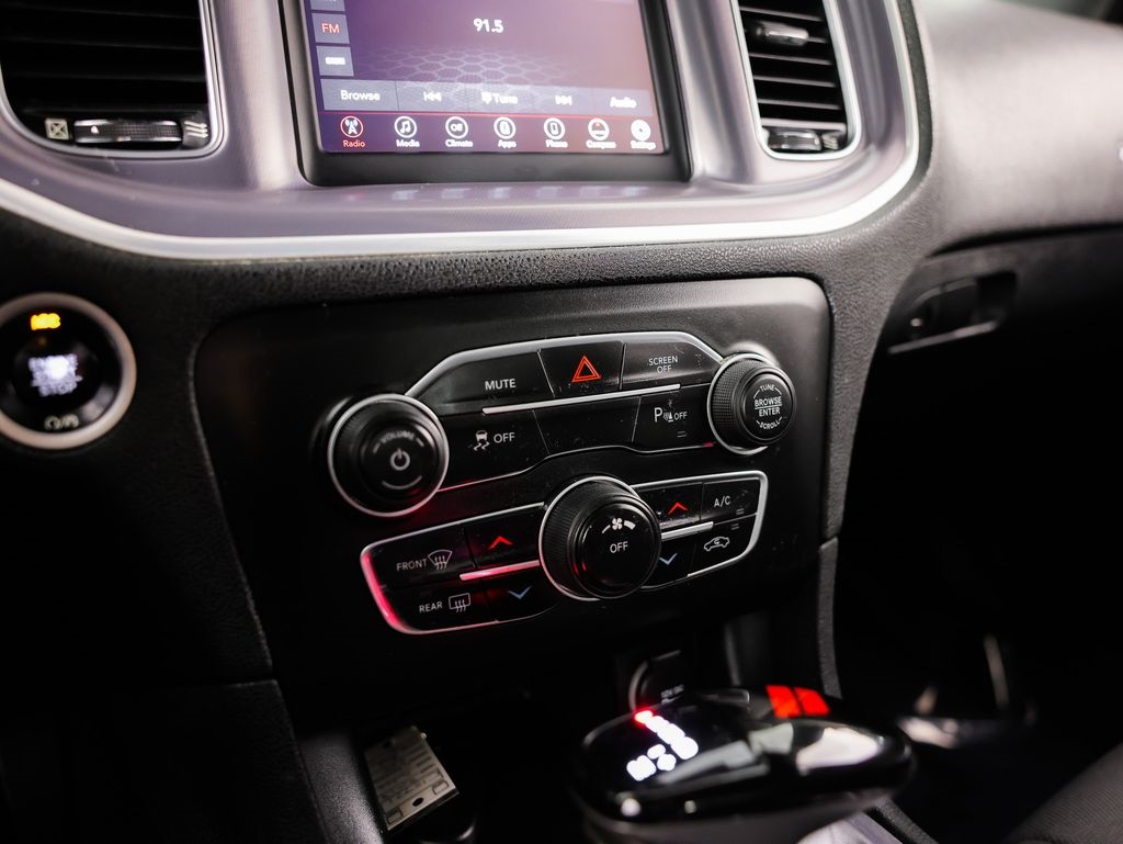 Dodge Charger SXT RWD 2019