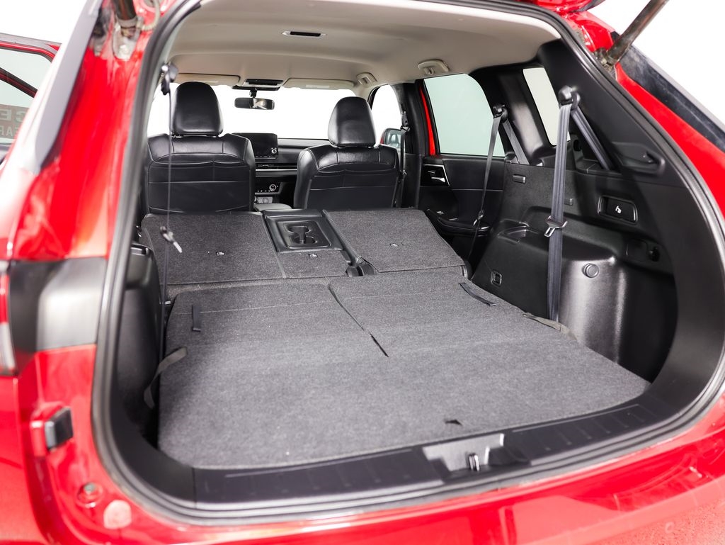 Mitsubishi Outlander SE Launch Edition S-AWC 2022