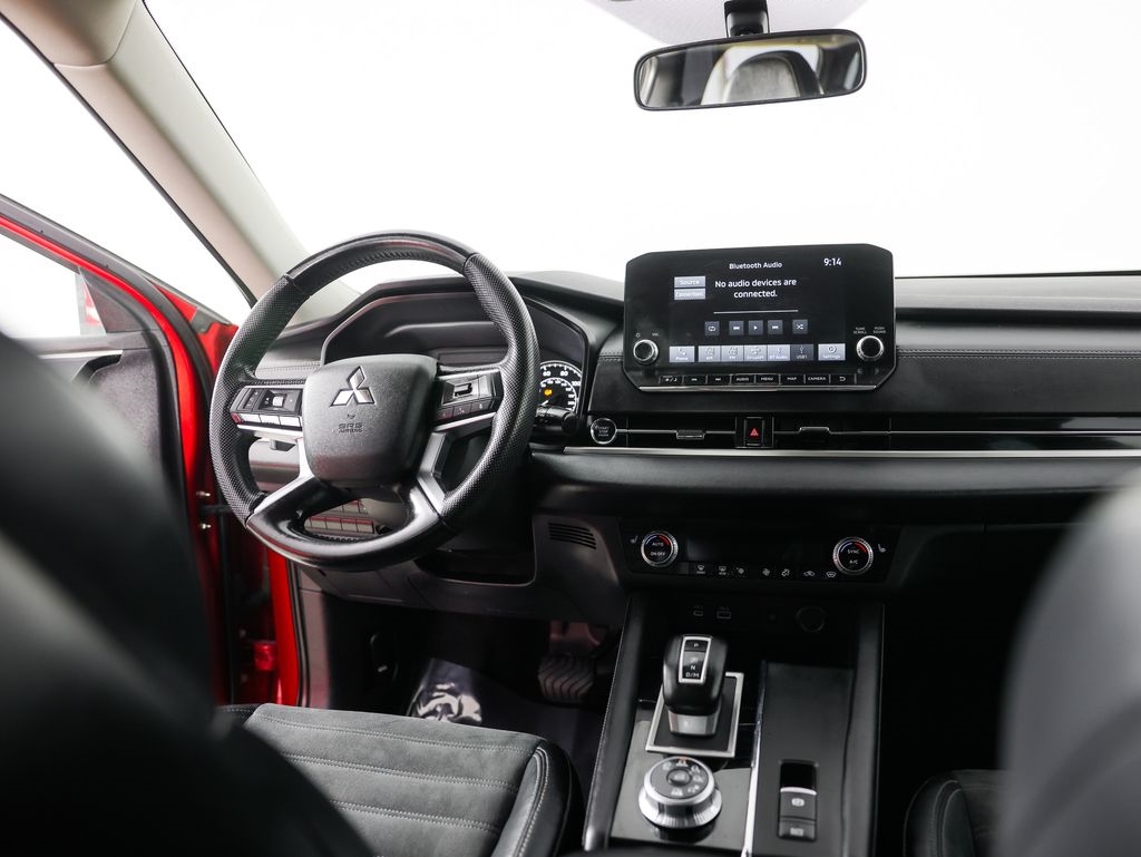 Mitsubishi Outlander SE Launch Edition S-AWC 2022