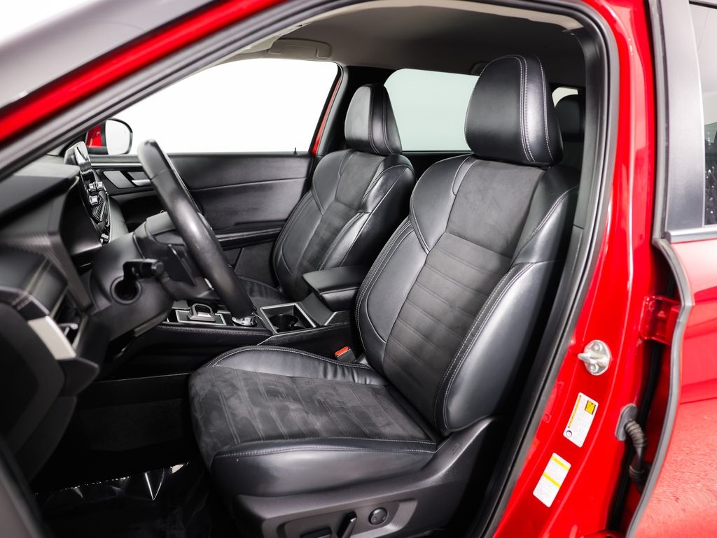 Mitsubishi Outlander SE Launch Edition S-AWC 2022