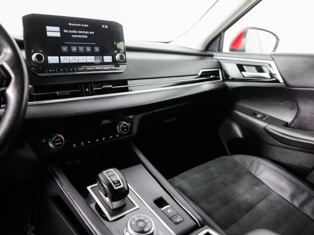 Mitsubishi Outlander SE Launch Edition S-AWC 2022