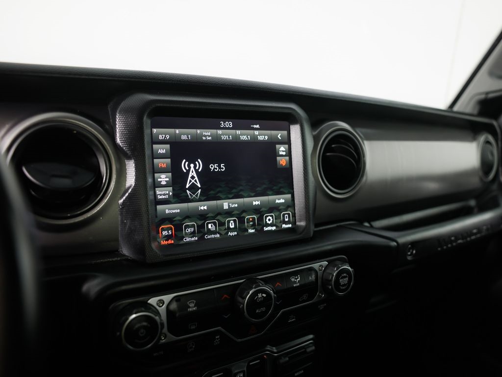 Jeep Wrangler Unlimited Willys 4x4 2021