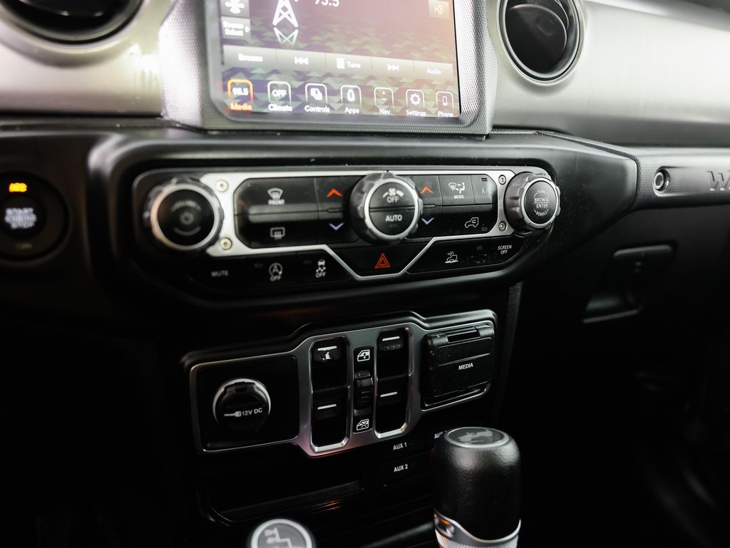 Jeep Wrangler Unlimited Willys 4x4 2021