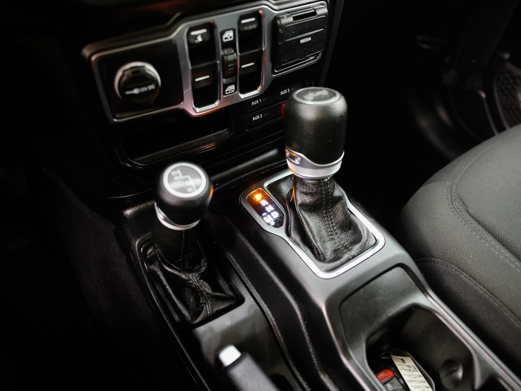 Jeep Wrangler Unlimited Willys 4x4 2021