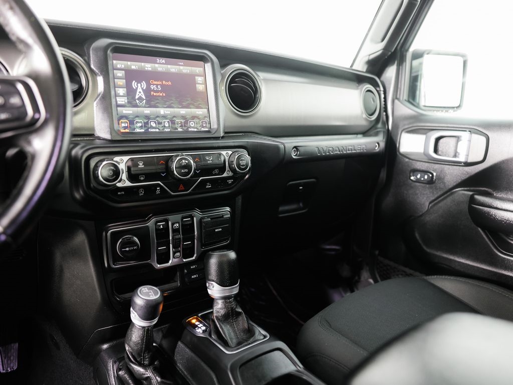 Jeep Wrangler Unlimited Willys 4x4 2021